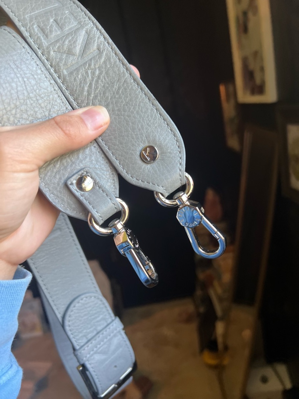 Kelly Tooke Soho Leather Purse in Patent Grey with multicolor chain strap - Picture 8 of 16